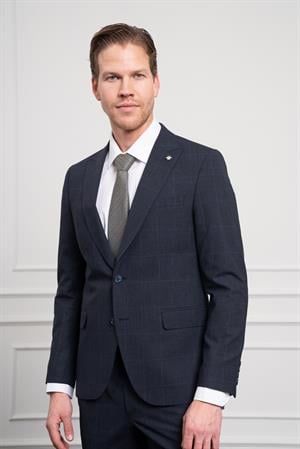 Morven Erkek Lacivert Yünlü Slim Fit Sivri Yaka Takım Elbise