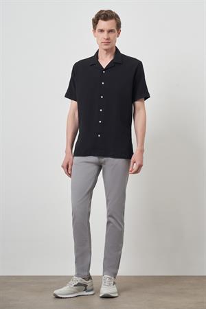 Morven Erkek Siyah Apaş Yaka Kısa Kol Gömlek