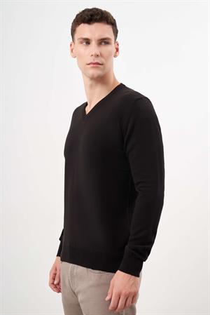 Morven Erkek Siyah Basic V Yaka Dynamic Fit Rahat Kesim Triko