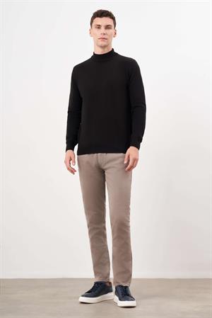 Morven Erkek Siyah Basic Yarım Balıkçı Yaka Dynamic Fit Rahat Kesim Triko