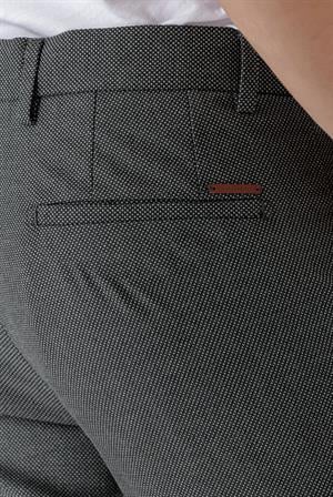 Morven Erkek Siyah Beard Desenli Slim Fit Classic Pantolon