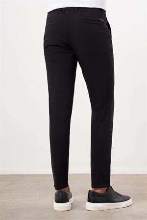 Morven Erkek Siyah Mevsimlik Pamuk Yan Cep Slim Fit Chino Pantolon