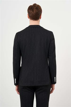 Morven Erkek Siyah Poliviskon Trend Çizgili Desen Slim Fit Mono Yaka Takım Elbise