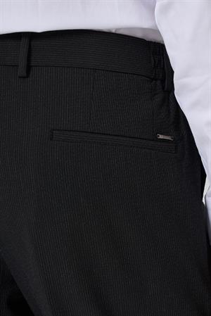 Morven Erkek Siyah Poliviskon Trend Çizgili Slim Fit Jogger Pantolon