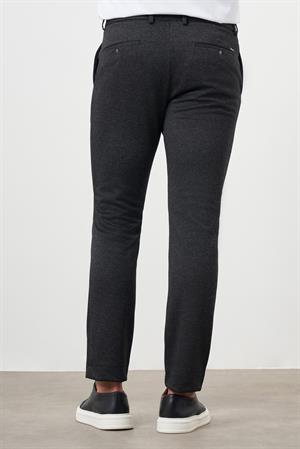 Morven Erkek Siyah Poliviskon Trend Pileli Slim Fit Spor Pantolon
