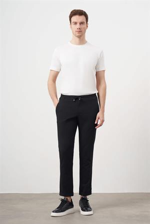 Morven Erkek Siyah Polyester İpli Jogger Slim Fit Pantolon