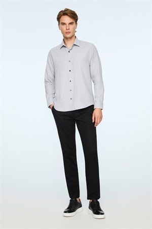 Morven Erkek Siyah Polyester Trend Desenli Dynamic Fit Sert Yaka Gömlek