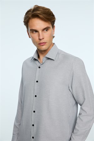 Morven Erkek Siyah Polyester Trend Desenli Dynamic Fit Sert Yaka Gömlek