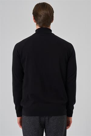 Morven Erkek Siyah Trend Core Spun Balıkçı Yaka Dynamic Fit Rahat Kesim Triko