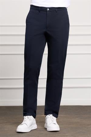 Siyah Slim Fit Dar Kesim Yan Cep Bağcıklı Jogger Erkek Pantolon