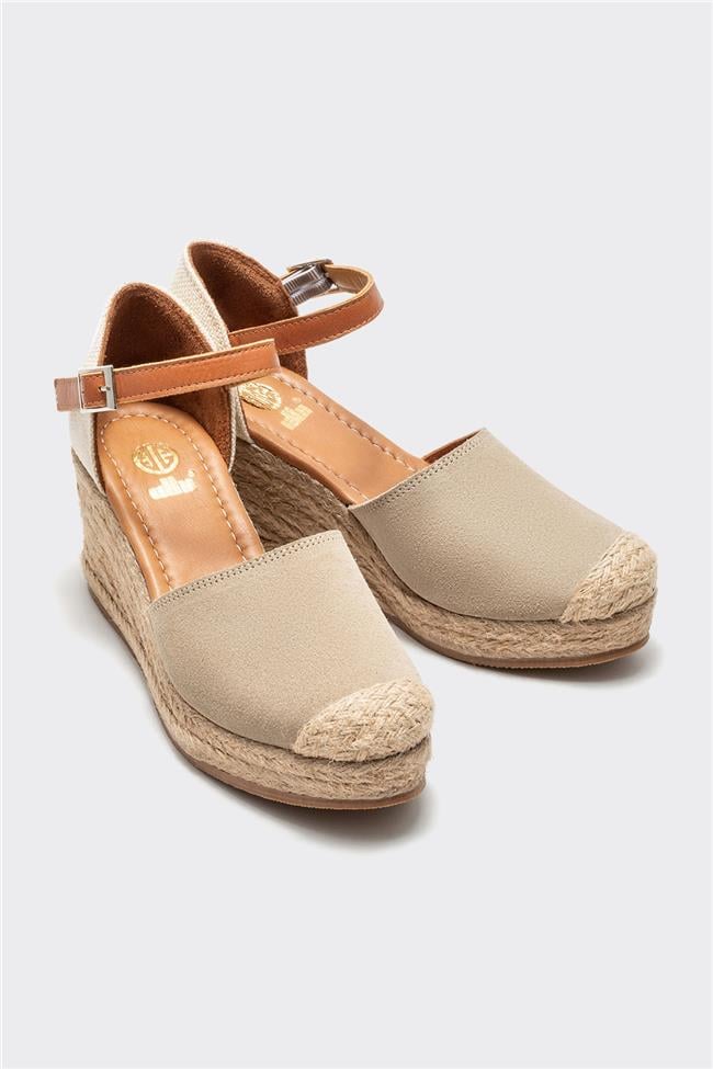 Bej Deri Kadın Dolgu Topuk Ayakkabı