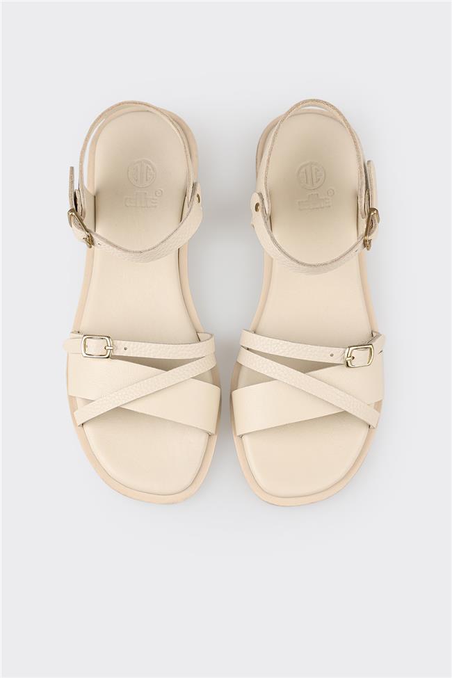 Bej Deri Kadın Düz Sandalet