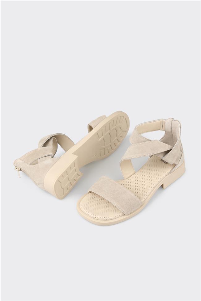 Bej Deri Kadın Düz Sandalet