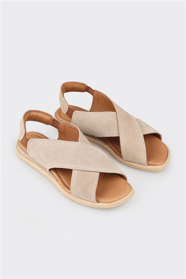 Bej Deri Kadın Düz Sandalet