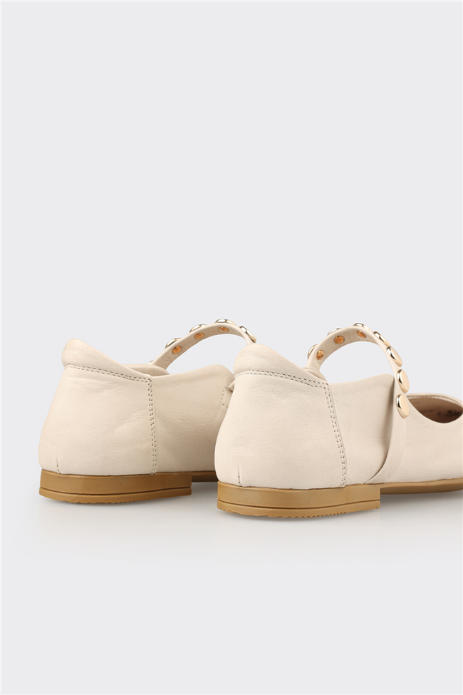 Bej Deri Kadın Günlük Ayakkabı