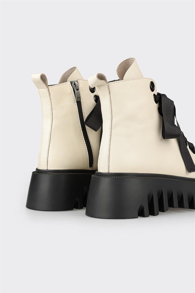 Bej Deri Kadın Günlük Bot