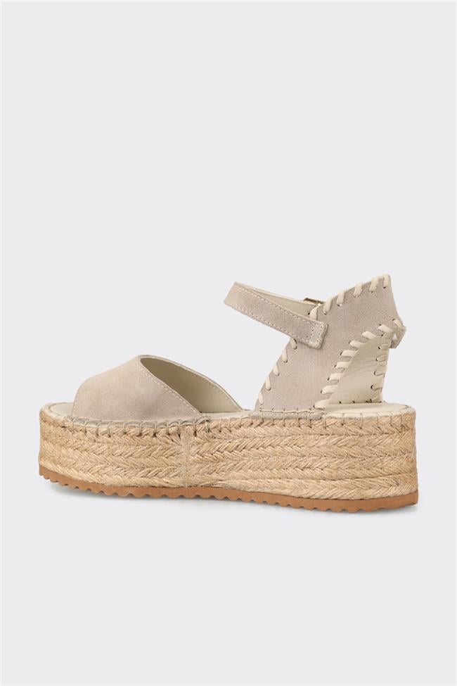 Bej Deri Kadın Sandalet