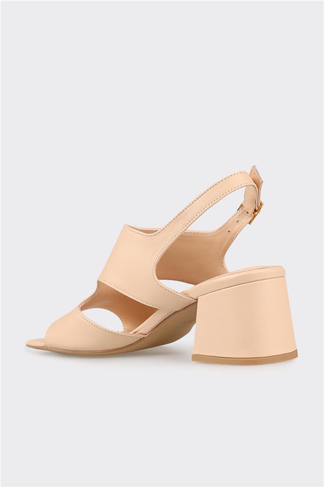 Bej Deri Kadın Sandalet