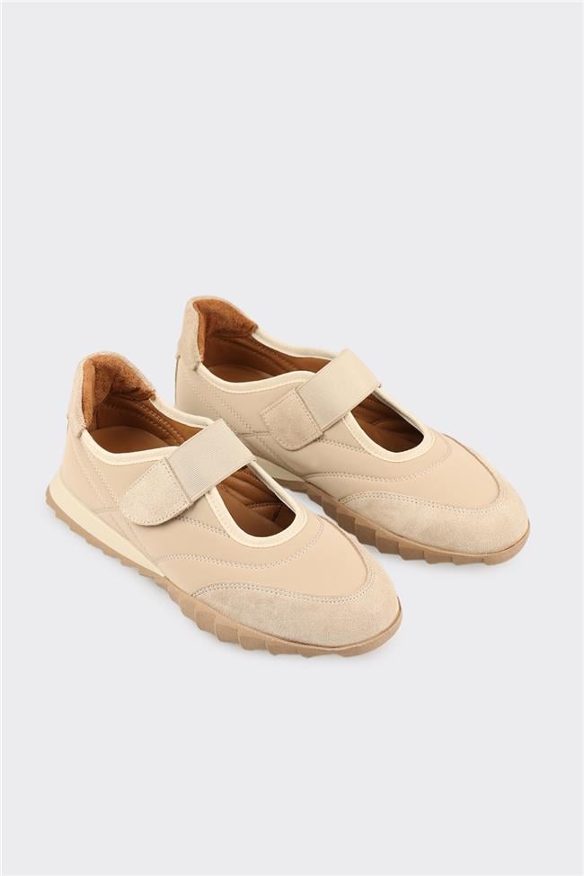 Bej Deri Kadın Spor Ayakkabı