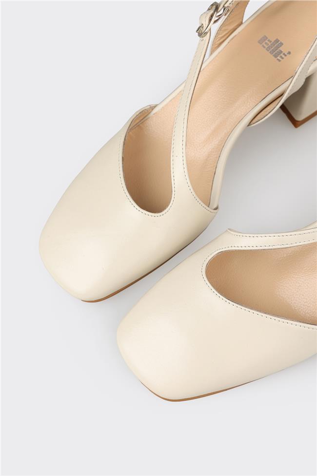 Bej Deri Kadın Topuklu Ayakkabı