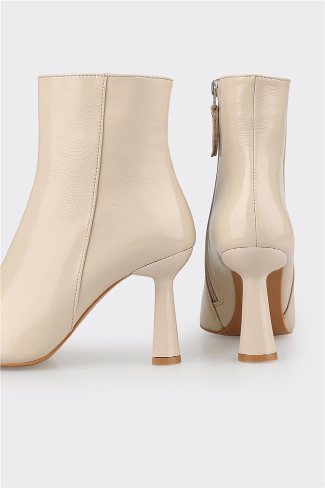 Bej Deri Kadın Topuklu Bot