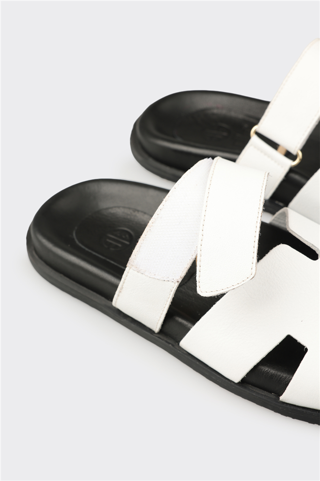 Beyaz Kadın Düz Terlik