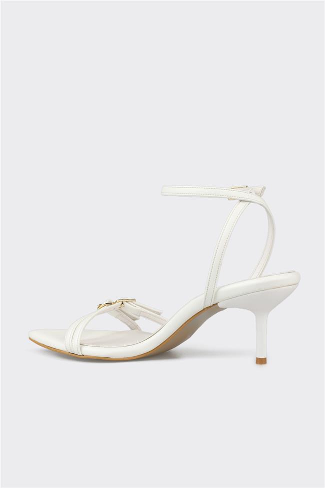 Beyaz Kadın Topuklu Sandalet