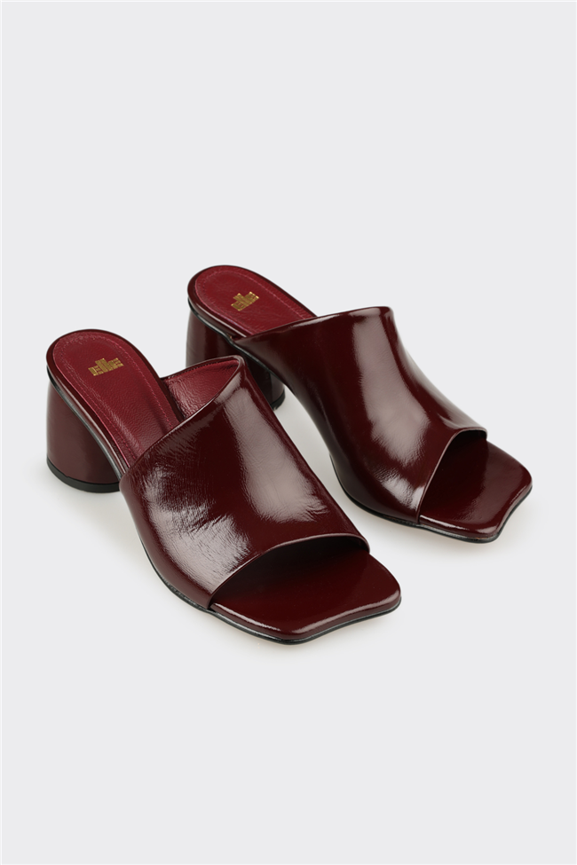 Bordo Deri Kadın Terlik