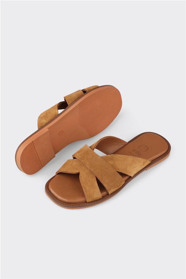 Camel Deri Kadın Düz Terlik