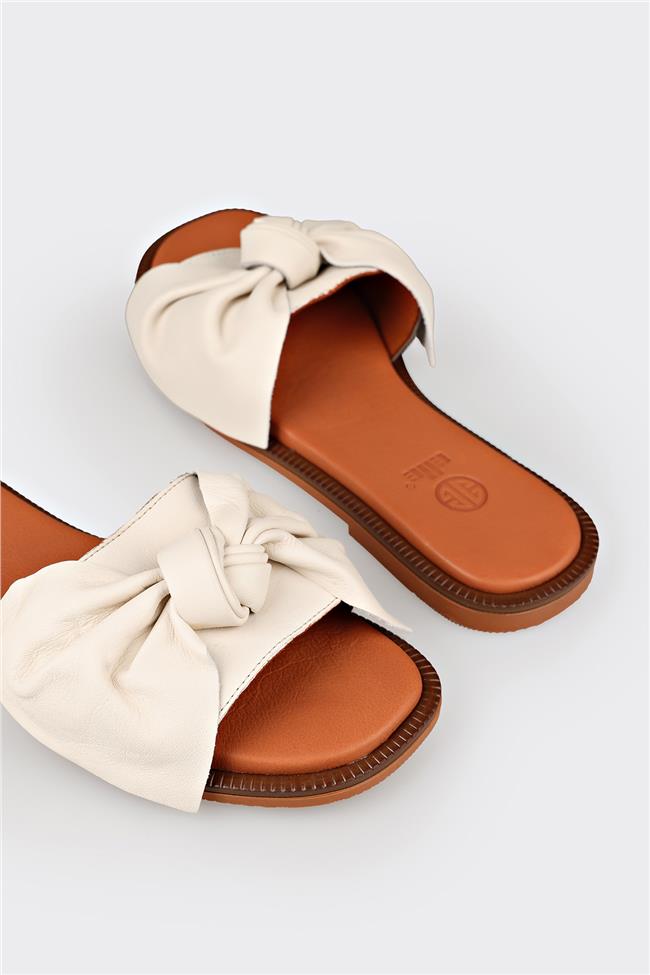 Ekru Deri Kadın Düz Terlik