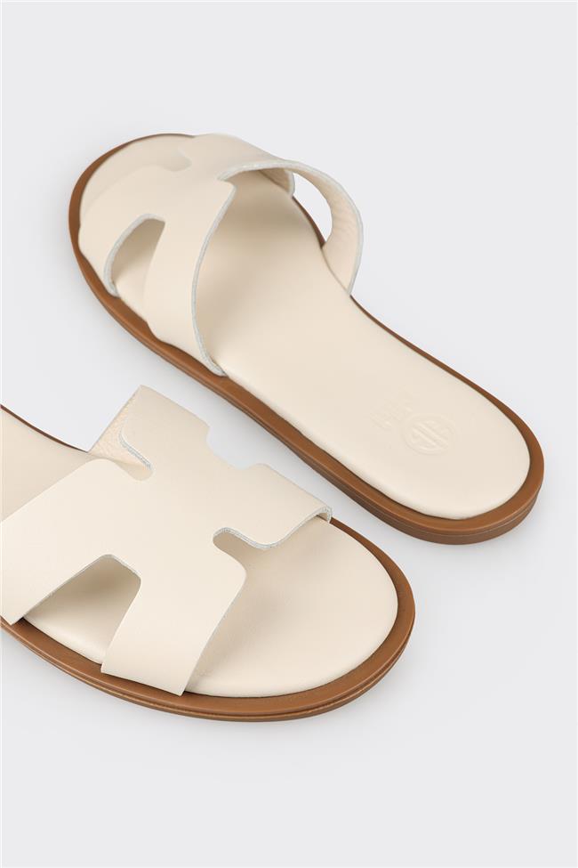 Ekru Deri Kadın Düz Terlik