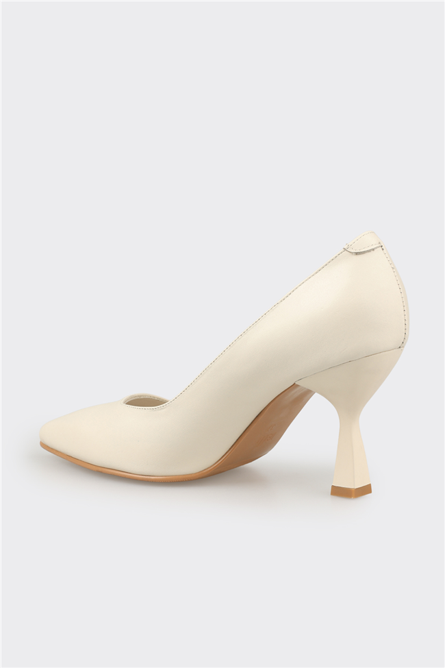Ekru Deri Kadın Stiletto