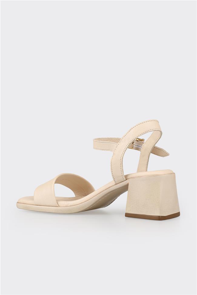 Ekru Deri Kadın Topuklu Sandalet
