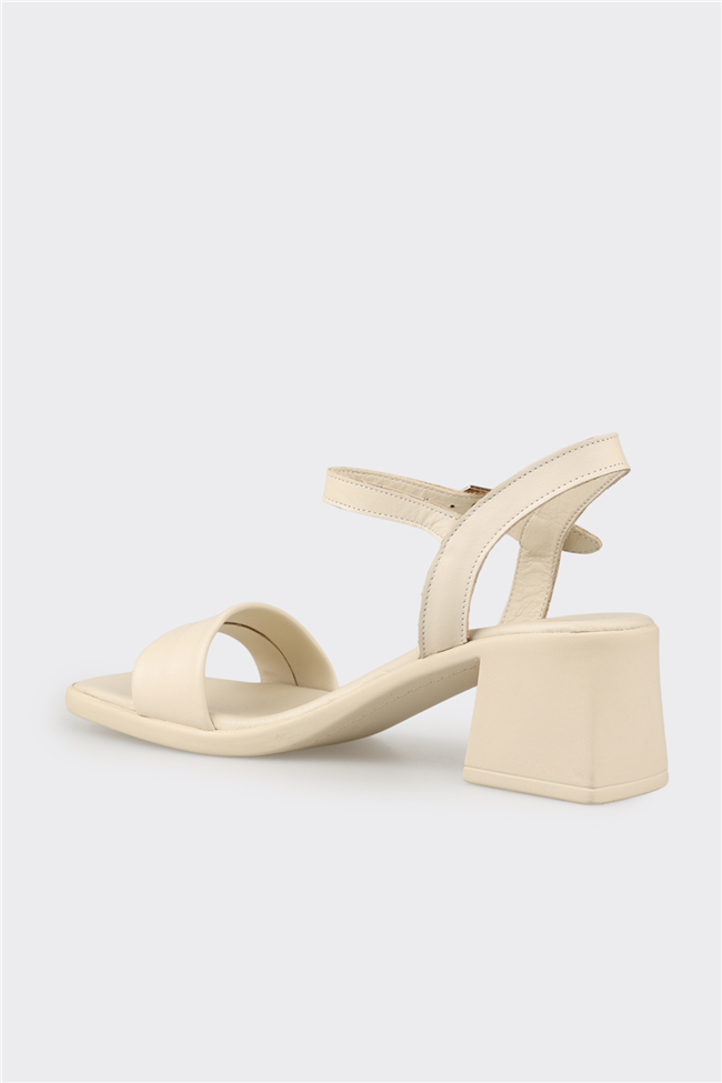 Ekru Deri Kadın Topuklu Sandalet