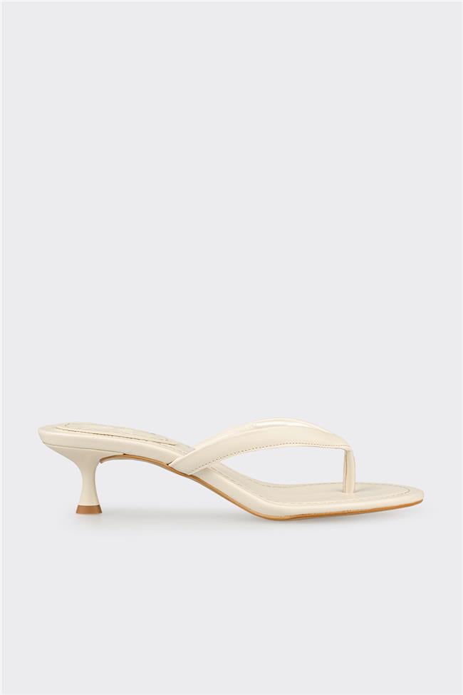 Ekru Kadın Günlük Terlik