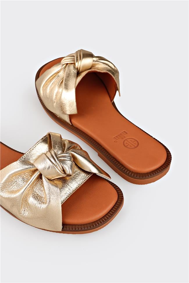 Gold Deri Kadın Düz Terlik