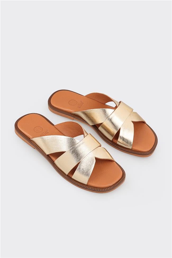 Gold Deri Kadın Düz Terlik