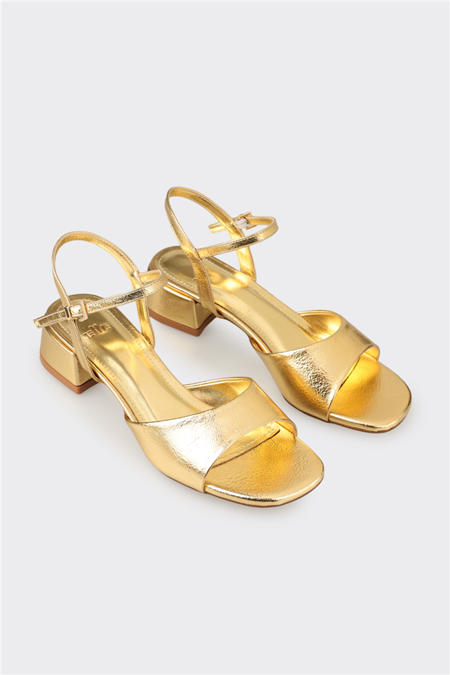 Gold Kadın Sandalet