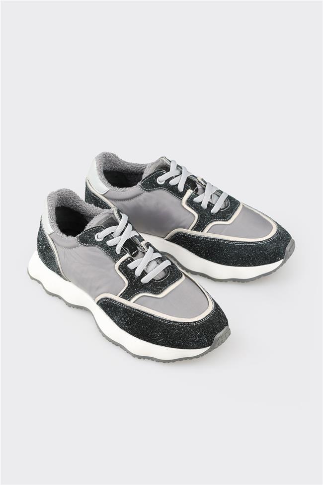 Gri Kadın Spor Ayakkabı