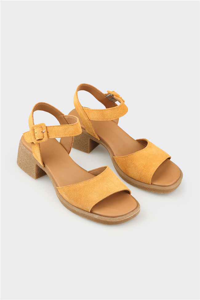 Hardal Deri Kadın Sandalet