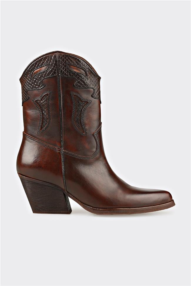 Kahve Deri Kadın Bot