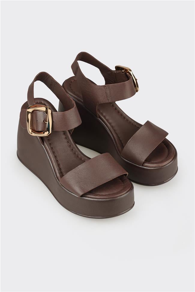 Kahve Deri Kadın Dolgu Topuk Sandalet
