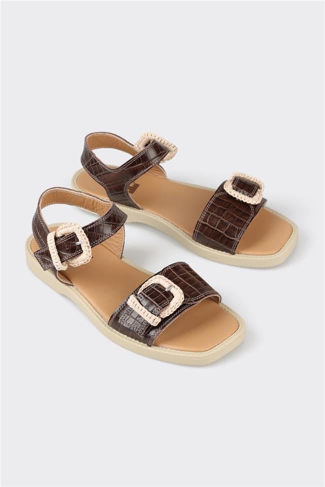 Kahve Deri Kadın Düz Sandalet