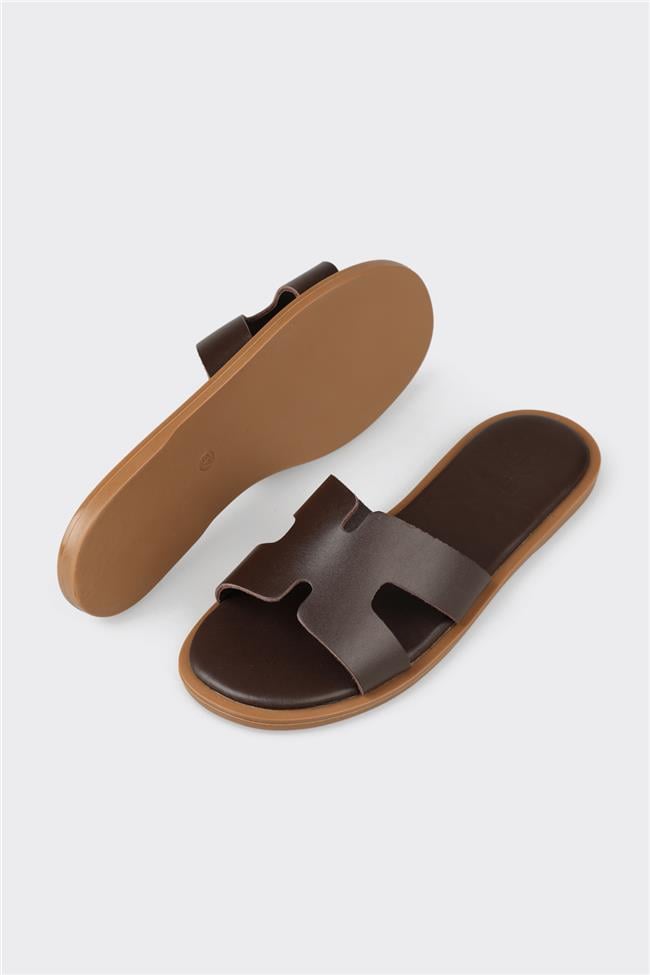 Kahve Deri Kadın Düz Terlik