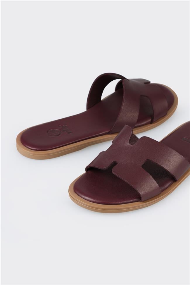 Kahve Deri Kadın Düz Terlik