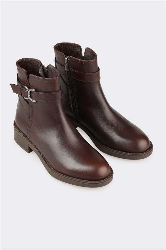 Kahve Deri Kadın Günlük Bot