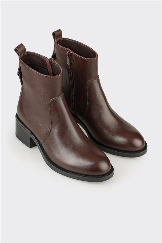 Kahve Deri Kadın Günlük Bot