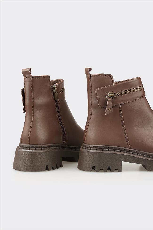 Kahve Deri Kadın Günlük Bot