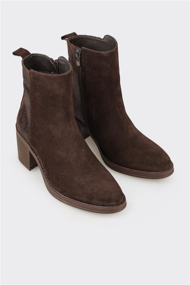 Kahve Deri Kadın Günlük Bot