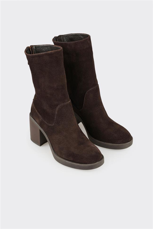 Kahve Deri Kadın Günlük Bot